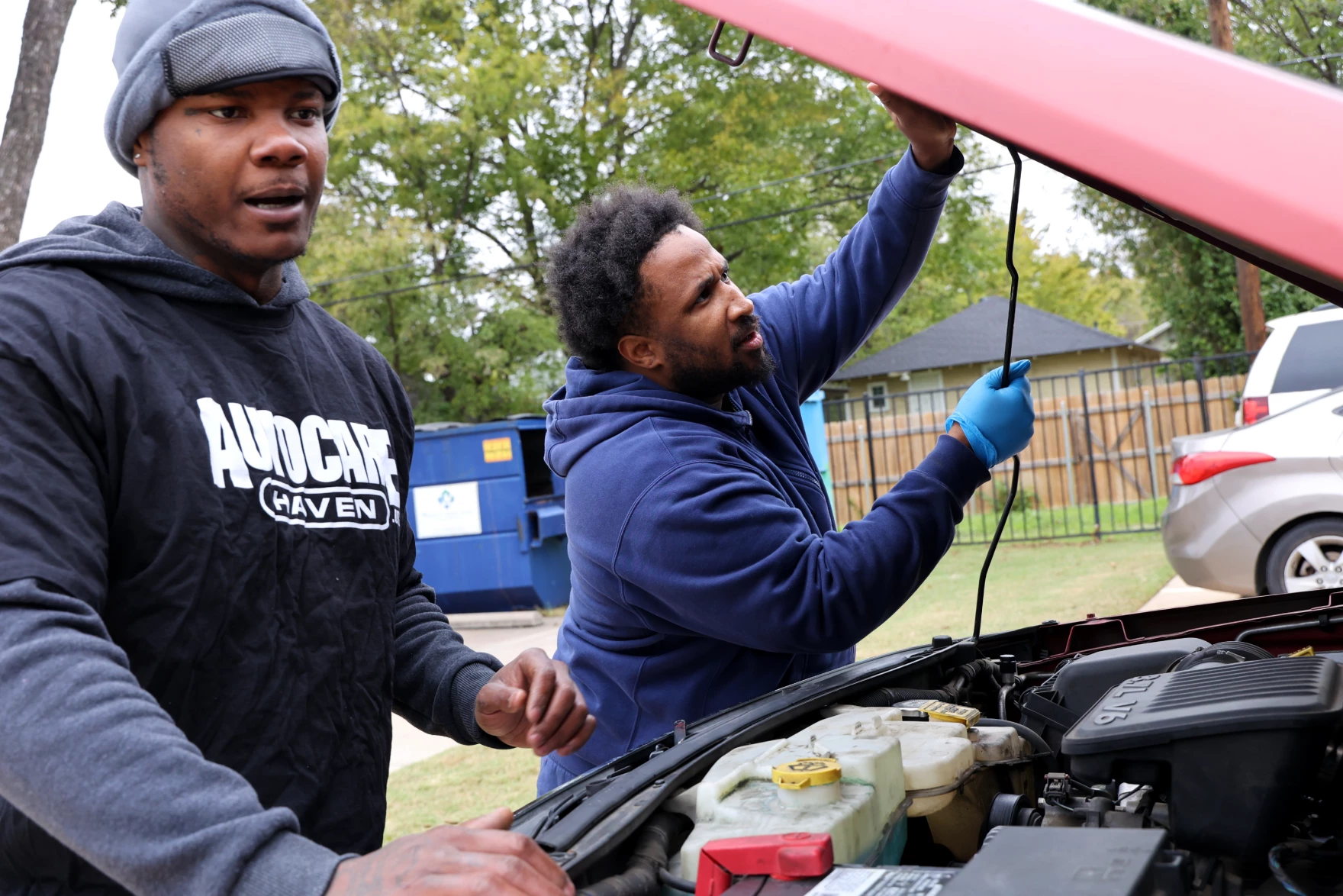 This North Texas charity fixes cars for free. ‘It was a godsend’